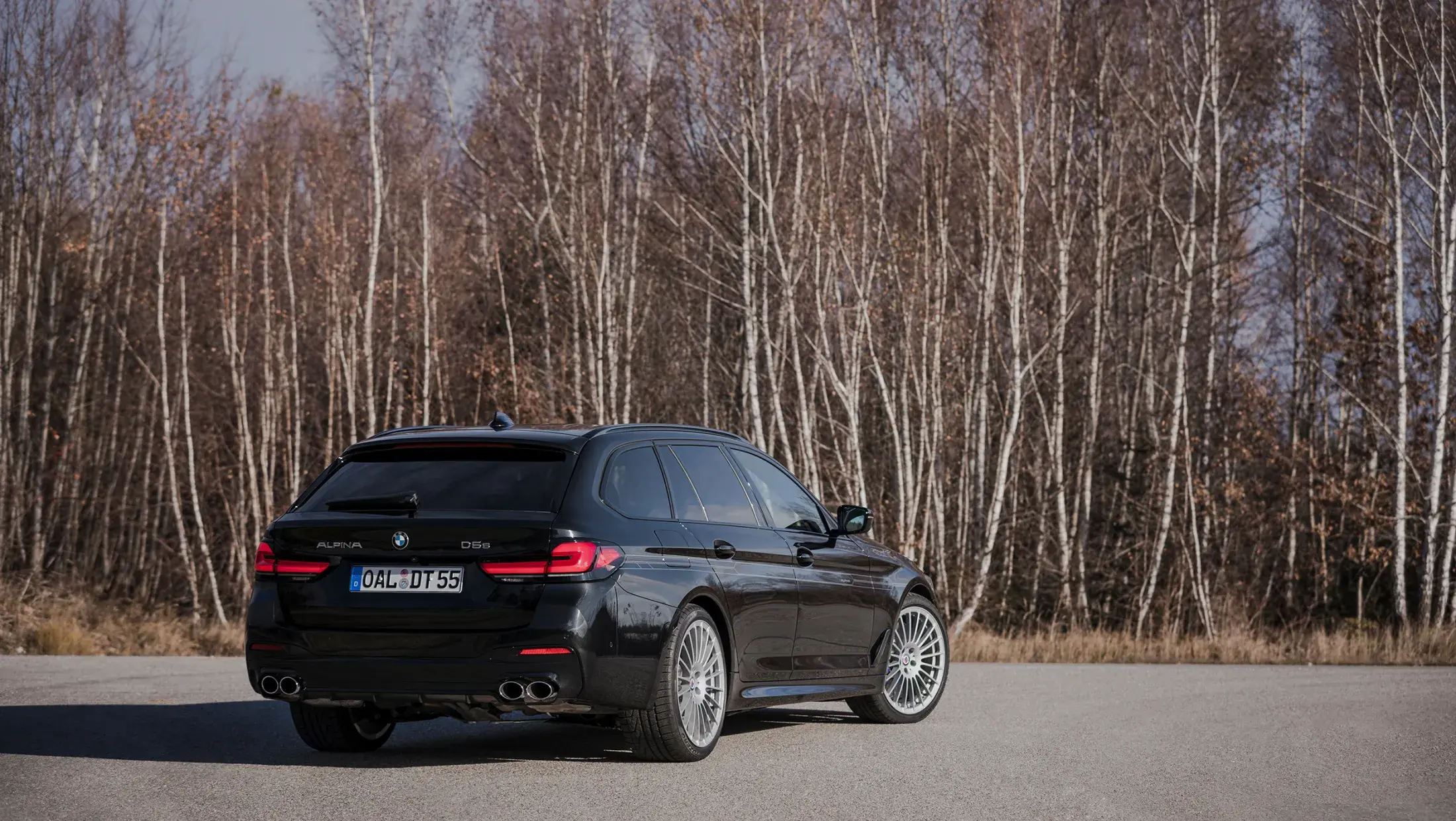 De achterzijde van de nieuwe BMW ALPINA D5 S Touring
